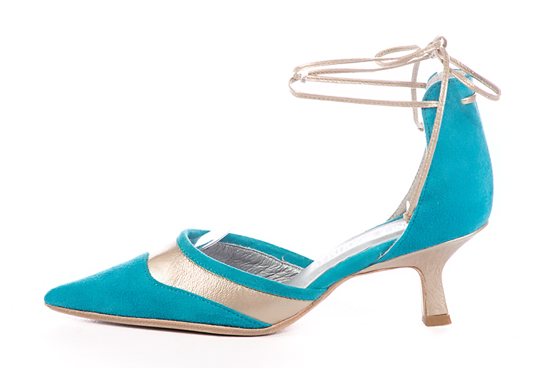 Turquoise blue and gold women's open side shoes, with lace straps. Pointed toe. Medium spool heels. Profile view - Florence KOOIJMAN